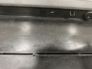 bontott VW MULTIVAN Kesztyűtartó