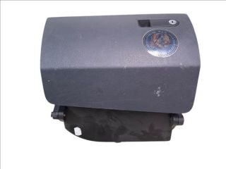 bontott VW MULTIVAN Kesztyűtartó