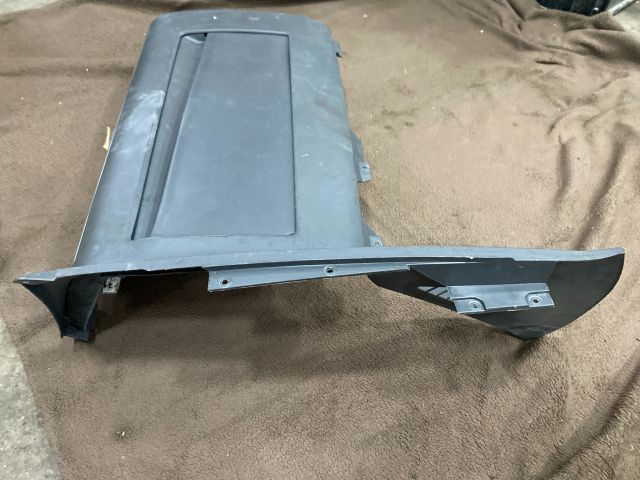 bontott VW MULTIVAN Kesztyűtartó