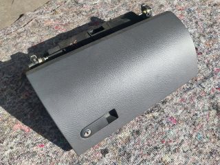 bontott VW MULTIVAN Kesztyűtartó