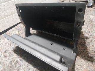 bontott VW MULTIVAN Kesztyűtartó