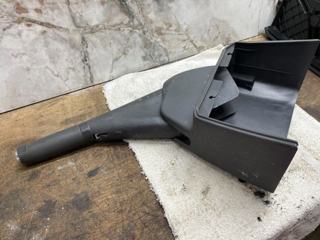 bontott VW MULTIVAN Kézifék Elektronika