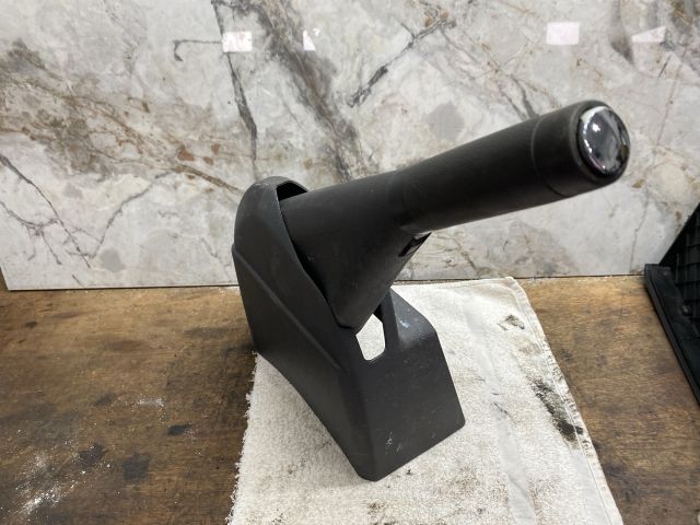 bontott VW MULTIVAN Kézifék Elektronika