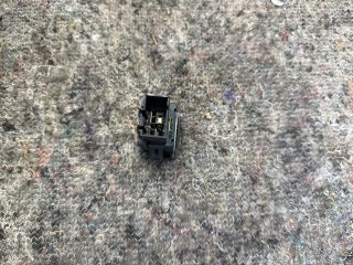 bontott VW MULTIVAN Kipörgésgátló Kapcsoló