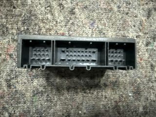 bontott VW MULTIVAN Komfort Elektronika