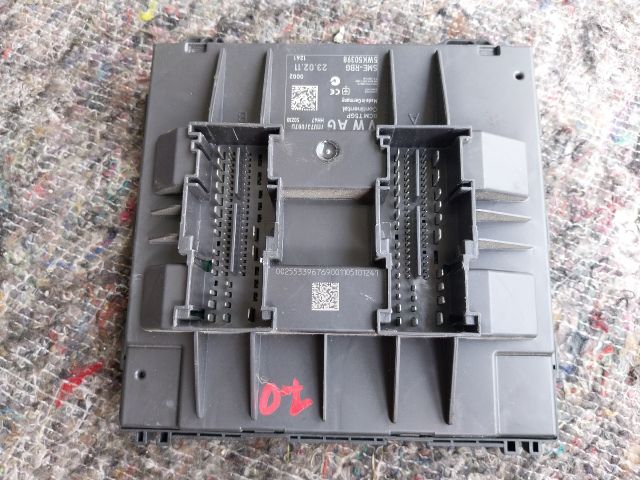 bontott VW MULTIVAN Komfort Elektronika