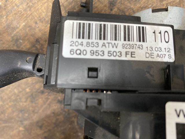 bontott VW MULTIVAN Komplett Kormánykapcsoló (Bajuszkapcsoló)