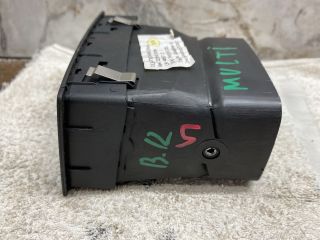 bontott VW MULTIVAN Középső Bal Szellőző