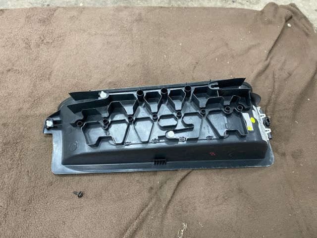 bontott VW MULTIVAN Küszöb Burkolat