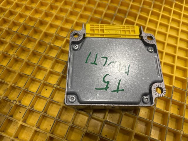 bontott VW MULTIVAN Légzsák Elektronika