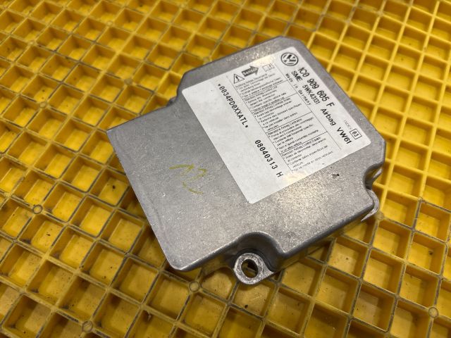 bontott VW MULTIVAN Légzsák Elektronika