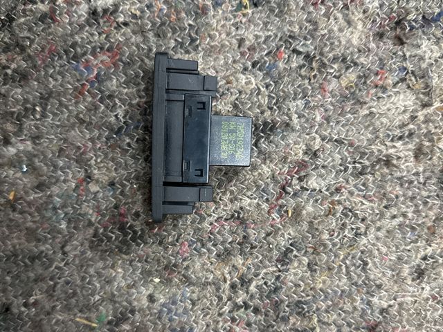 bontott VW MULTIVAN Légzsák Kapcsoló