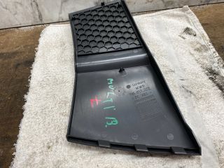 bontott VW MULTIVAN Műszerfal Bal Hangszóró Burkolat