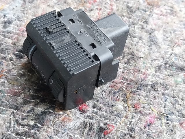 bontott VW MULTIVAN Műszerfal Fényerő Szabályzó