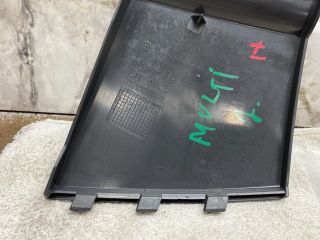 bontott VW MULTIVAN Műszerfal Jobb Hangszóró Burkolat