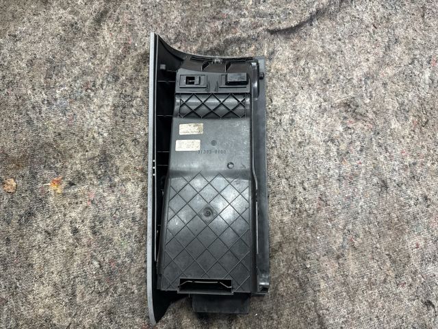 bontott VW MULTIVAN Pohártartó