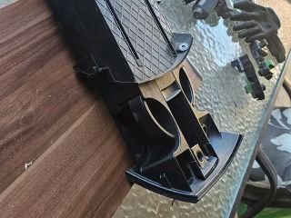 bontott VW MULTIVAN Pohártartó