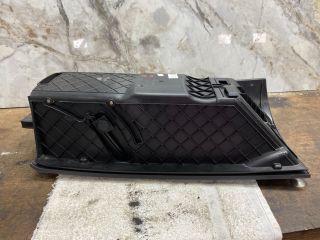 bontott VW MULTIVAN Pohártartó