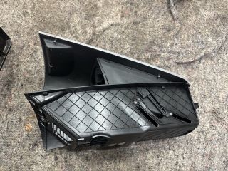 bontott VW MULTIVAN Pohártartó