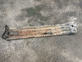 bontott VW MULTIVAN Pótkerék Tartó