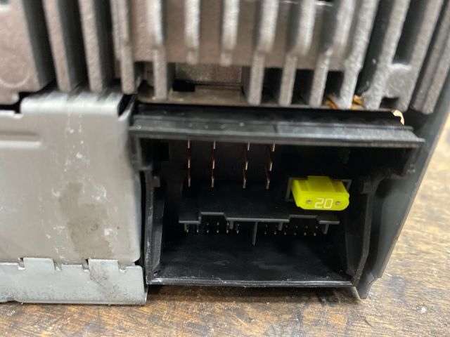 bontott VW MULTIVAN Rádió / CD