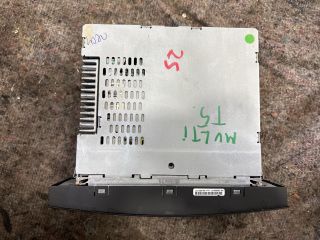 bontott VW MULTIVAN Rádió / CD