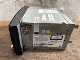 bontott VW MULTIVAN Rádió / CD