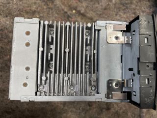 bontott VW MULTIVAN Rádió / CD