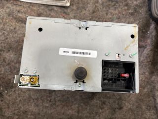 bontott VW MULTIVAN Rádió / CD