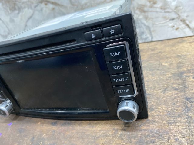 bontott VW MULTIVAN Rádió / CD