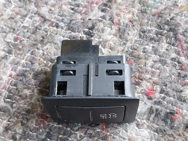 bontott VW MULTIVAN Riasztó Kapcsoló