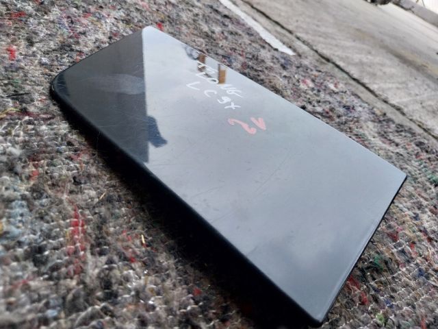 bontott VW MULTIVAN Tankajtó