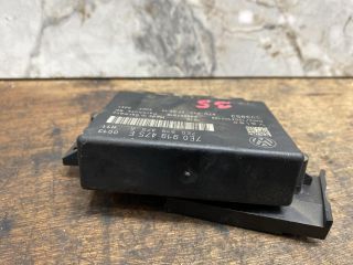 bontott VW MULTIVAN Tolatóradar Elektronika