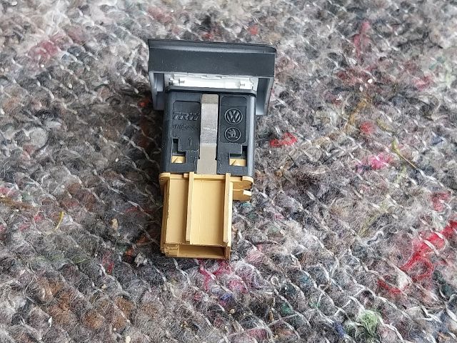 bontott VW MULTIVAN Tolatóradar Kapcsoló