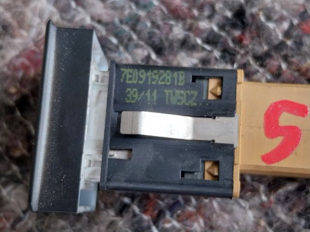 bontott VW MULTIVAN Tolatóradar Kapcsoló