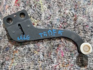 bontott VW MULTIVAN Tolóajtó Sín Görgő