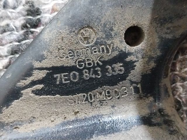 bontott VW MULTIVAN Tolóajtó Sín Görgő