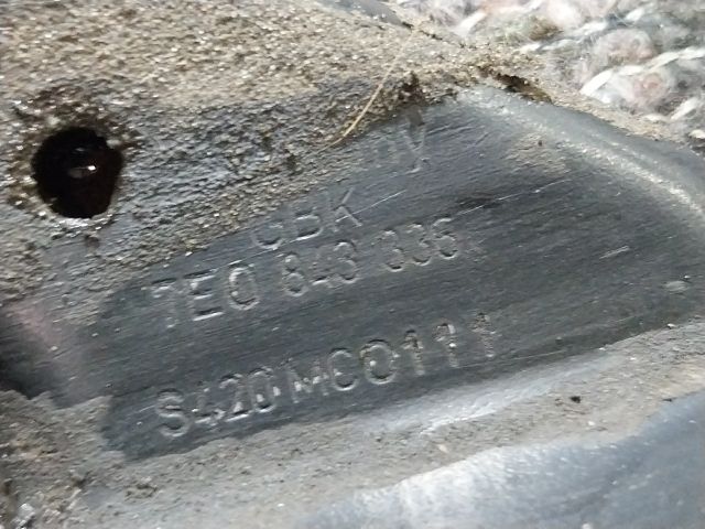 bontott VW MULTIVAN Tolóajtó Sín Görgő