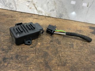 bontott VW MULTIVAN Ülésfűtés Vezérlő