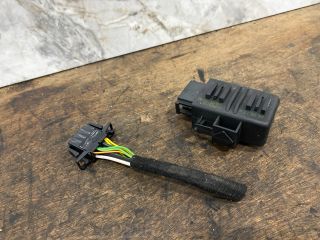 bontott VW MULTIVAN Ülésfűtés Vezérlő