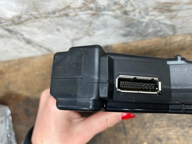 bontott VW MULTIVAN USB Aljzat