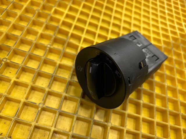 bontott VW MULTIVAN Világítás Kapcsoló