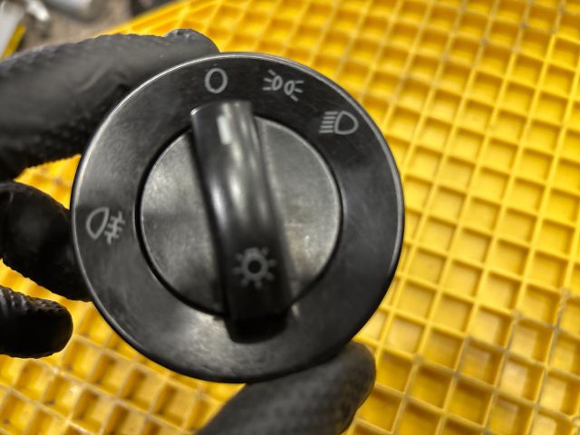 bontott VW MULTIVAN Világítás Kapcsoló