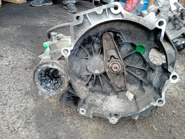 bontott VW NEW BEETLE Váltó (Mechanikus)