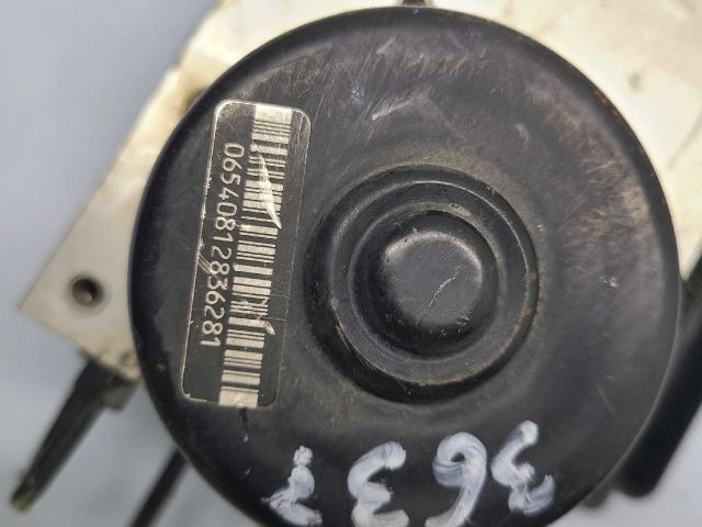 bontott VW NEW BEETLE ABS Kocka