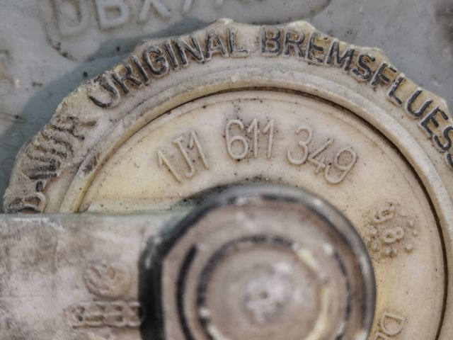 bontott VW NEW BEETLE Főfékhenger