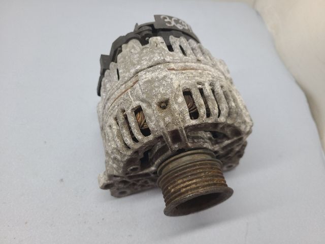 bontott VW NEW BEETLE Generátor