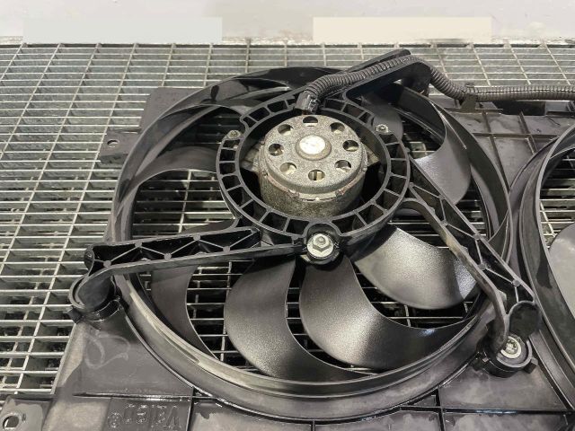 bontott VW NEW BEETLE Klímahűtő Ventilátor