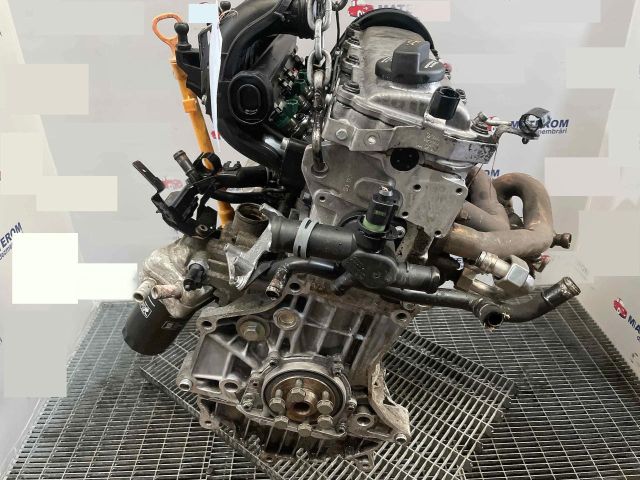 bontott VW NEW BEETLE Motor (Fűzött blokk hengerfejjel)