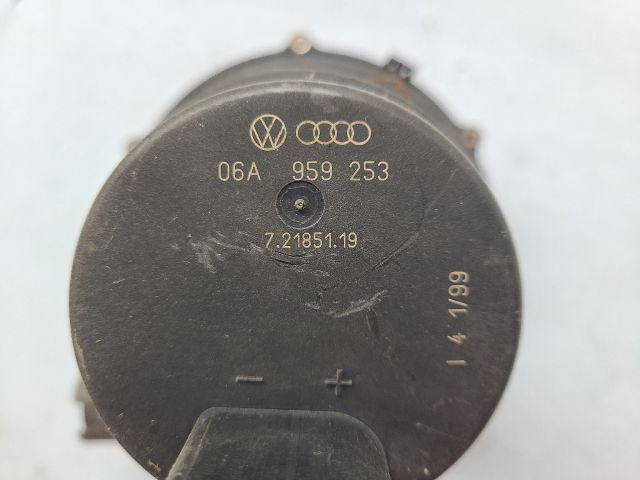 bontott VW NEW BEETLE Szekunder Levegő Szivattyú